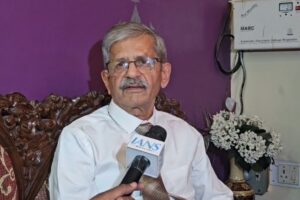 ఉగ్రదాడిపై ఎంఐఎం నేత ఒవైసీ వ్యాఖ్యలు