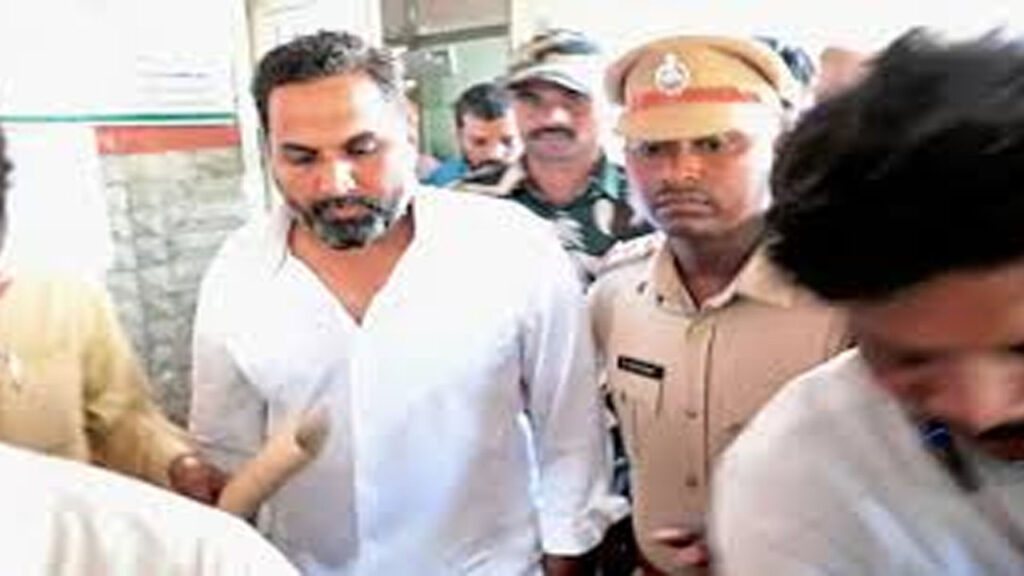 Raj Kasireddy : రాజ్‌ కెసిరెడ్డికి 14 రోజుల జ్యుడిషియల్‌ రిమాండ్‌