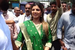 తిరుమల శ్రీవారిని దర్శించుకున్న రంభ