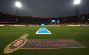 వర్షం కారణంగా టాస్ ఆలస్యం