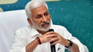 మాజీ ఎంపీ విజయసాయిరెడ్డికి సిట్‌ నోటీసులు