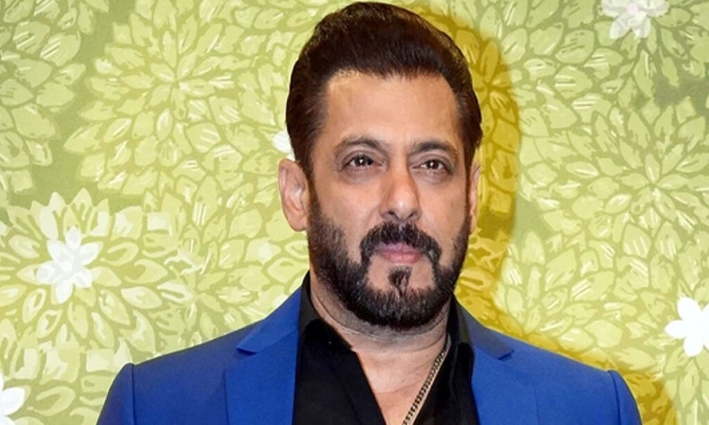 Salman Khan : మరోసారి సల్మాన్ ఖాన్‌కు బెదిరింపులు.. కారులో బాంబు పెట్టి పేల్చేస్తాం..!