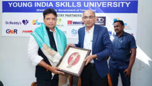 రాష్ట్రంలో 2 లక్షల మంది ఏఐ ఇంజినీర్లు : మంత్రి శ్రీధర్ బాబు