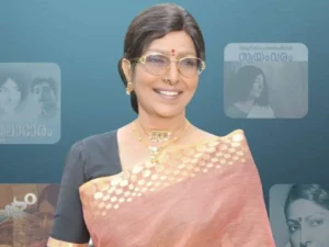 ఎన్టీఆర్ ఆహ్వానాన్ని మొదట సున్నితంగా తిరస్కరించానని శారద వెల్లడి