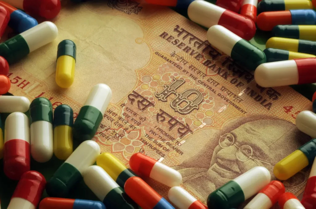 Medicines: పెరిగిన మందుల ధరలు..900కి పైగా ఔషధాలపై ప్రభావం