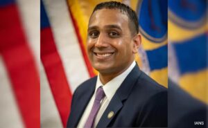 అమెరికాలో భార‌త సంత‌తి రాజకీయ‌నేత‌పై పలు ఆరోప‌ణ‌లు