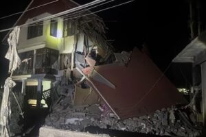 మరో ఉగ్రవాది ఇంటిపై భద్రతా బలగాల దాడి