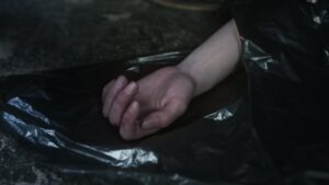 ప్రియుడి స్నేహితుల‌తో క‌లిసి భ‌ర్త‌ను హత్య చేసిన భార్య‌