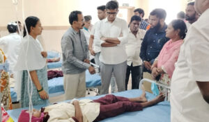 పాఠశాలలో 30 విద్యార్థులకు అస్వస్థత