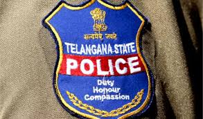 హైదరాబాద్‌లో ఉంటున్న నలుగురు పాక్‌  