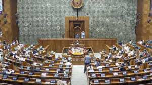 వక్ఫ్‌ బిల్లుపై సుదీర్ఘ చర్చ అనంతరం పార్లమెంటు ఆమోదం