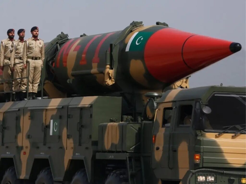 Pakistan: పాకిస్థాన్ మరో దుశ్చర్య.. మిస్సైల్ టెస్ట్ కు సిద్ధం