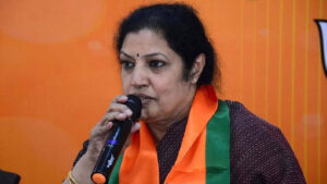 వక్ఫ్ బోర్డును మహిళలకే ప్రాధాన్యత ఇచ్చాము: పురందేశ్వరి