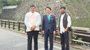 సీఎం రేవంత్ కు ఘన స్వాగతం పలికిన జపాన్ మేయర్