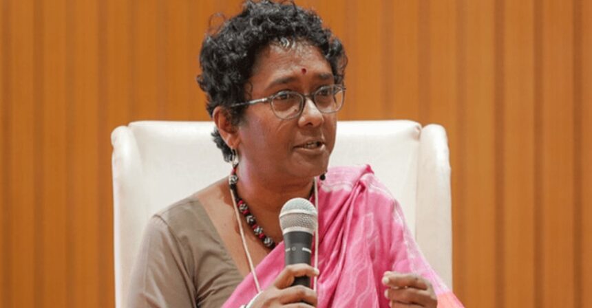 Sarada Muraleedharan: ఎదిగేందుకు నలుపు అడ్డురాదు: కేరళ ప్రధాన కార్యదర్శి శారద