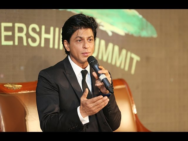   Shah Rukh Khan: జీవితంలో డ‌బ్బు,స్టార్‌డ‌మ్‌ కంటే ఒత్తిడి లేకుండా ఉండ‌డమే ముఖ్యం: షారుక్ ఖాన్