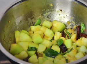 ఎండల్లో “సొరకాయ మజ్జిగ పులుసు” తాగితే ఉంటుంది..!!