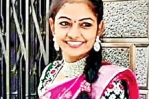 పుట్టిన బిడ్డ పై అనుమానం.. తల్లి ఆత్మహత్య