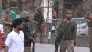 ఆర్మీ హిట్ లిస్ట్ లో 14 మంది ఉగ్ర‌వాదులు