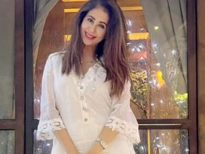 బాలీవుడ్ ను ఓ ఊపు ఊపేసిన హీరోయిన్..ఇప్పుడు ఎలా ఉందో తెలుసా..?