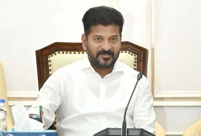 Telangana: తెలంగాణలో భూగర్భ విద్యుత్ లైన్ల పై సమీక్ష