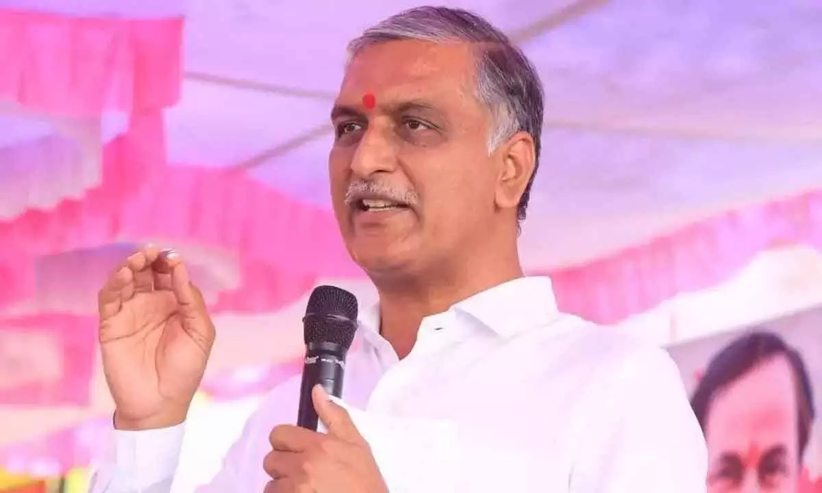 May Day: మే డే శుభాకాంక్షలు తెలిపిన హరీశ్‌ రావు