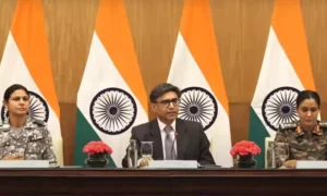 సరిహద్దుల వైపు చొచ్చుకొని వస్తున్న పాక్ ఆర్మీ