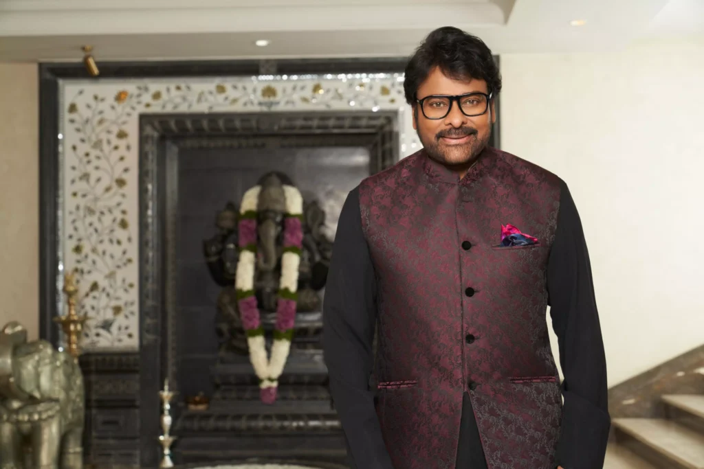 WAVES: ‘వేవ్స్‌’ సమ్మిట్‌ ఈవెంట్‌కు హాజ‌రైన చిరంజీవి.. వీడియో వైరల్