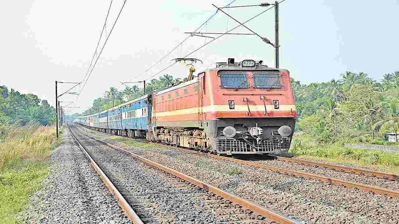 రైల్వే టికెట్స్ బుక్ చేస్తున్నారా? జులై 1 నుంచి కొత్త రూల్