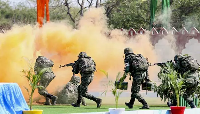 Mock Drill: రేపు దేశవ్యాప్తంగా మాక్ డ్రిల్ కు కేంద్రం ఆదేశం