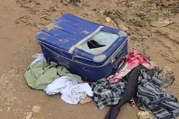 Bangalore బెంగళూరులో సూట్ కేసులో మైనర్ బాలిక మృతదేహం