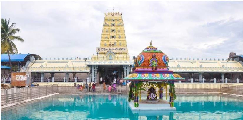 Kanipakam Temple : కాణిపాకం వీఐపీ దర్శనం టికెట్ ధర పెంపు