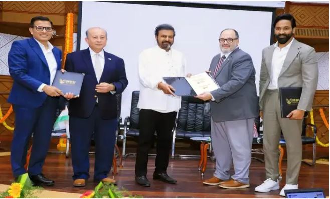 Actor: ఇండియాలో ఫారిన్ ఎడ్యుకేషన్ విధానాన్ని తీసుకు రాబోతోన్నాం:మంచు విష్ణు