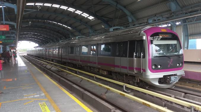  Bengaluru Metro: మహిళల ఫోటో తీసి సోషల్ మీడియాలో పోస్ట్..ఆపై కేసు నమోదు 