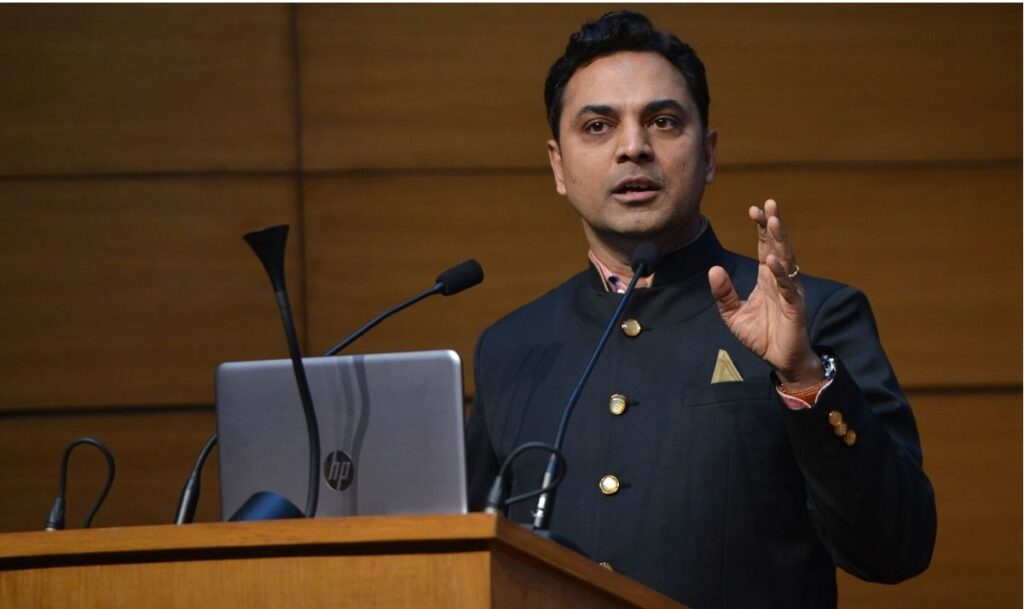  IMF Board: కేంద్రం కీలక నిర్ణయం..ఐఎంఎఫ్ బోర్డు సభ్యుడి తొలగింపు