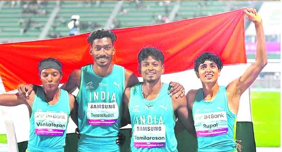 Athletics: అథ్లెటిక్స్‌ లో భారత్ పథకాల పంట