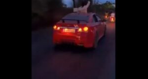 కార్ల ర్యాలీతో గ్యాంగ్ రేప్.. విజయోత్సవ ర్యాలీకి సంబరాలు