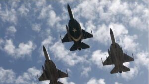 రెండు దేశాల మధ్య యుద్ధంతో నష్టపోయింది ఇరాన్ ప్రజలే