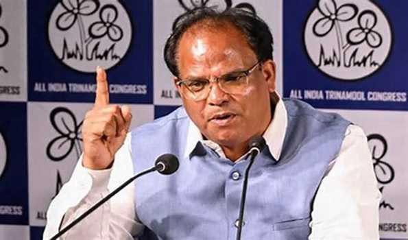 Trinamool Congress : తృణమూల్లో చేరిన బీజేపీ మాజీ కేంద్ర మంత్రి