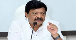 కళాకారులందరికీ ప్రత్యేక పింఛన్లు – మంత్రి కందుల