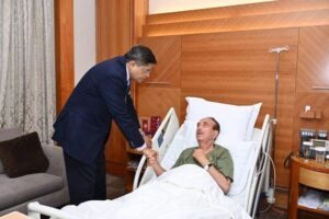 సౌదీలో అస్వస్థతకు గురైన ఎంపీ ఆజాద్