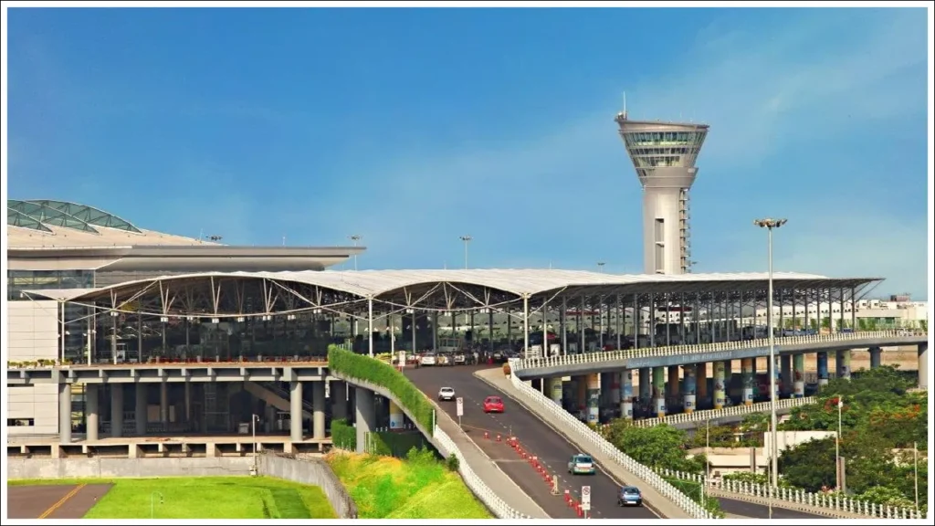 Shamshabad Airport శంషాబాద్ విమానాశ్రయంలో భద్రతా చర్యలు కట్టుదిట్టం