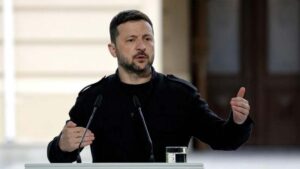 త్రైపాక్షిక చర్చలకైనా నేను సిద్ధం : జెలెన్‌స్కీ