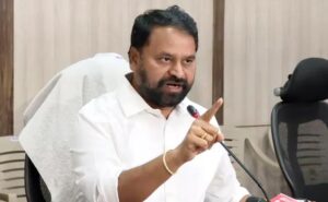 కవిత లేఖను లీక్ చేసిన దెయ్యాలు ఎవరు? – అద్దంకి దయాకర్