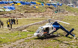 కేదార్‌నాథ్‌లో కూలిన హెలికాప్టర్‌.. తప్పిన ప్రాణాపాయం!