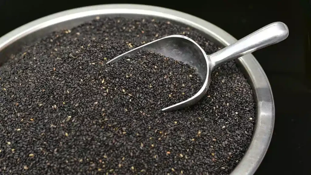 black sesame seeds 1