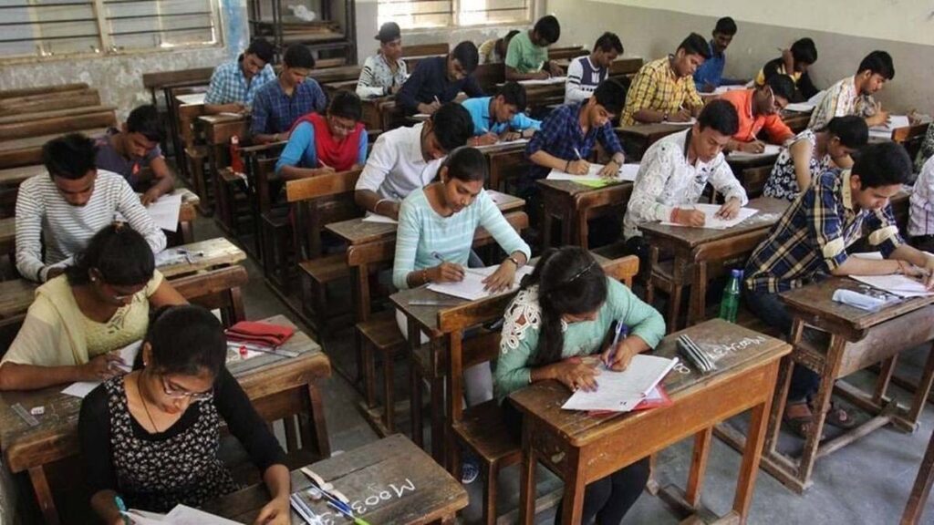CA exams 2025 :   వాయిదా పడిన సీఏ పరీక్షలు .. మే 16 నుంచి పునఃప్రారంభం