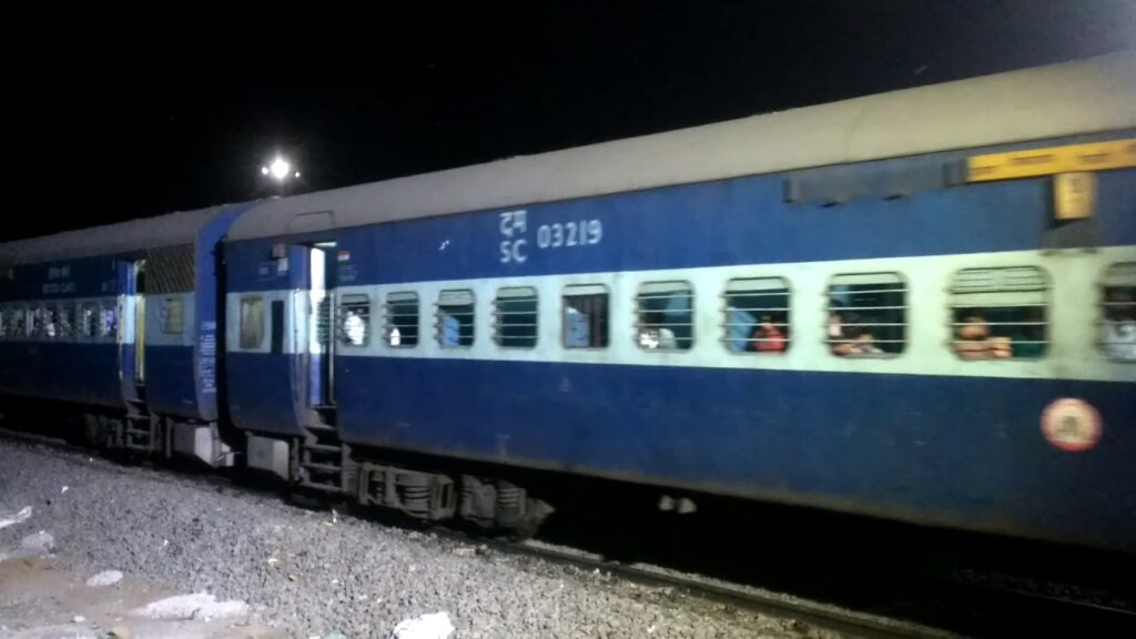 Tirupati train: కరీంనగర్ – తిరుపతి ఎక్స్​ప్రెస్​ జూన్ నెలలో రాక పోకలు ఉండవా?