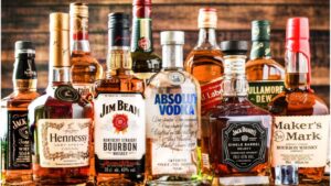 గత ప్రభుత్వ హయాంలో మద్యం సొమ్ము కాజేసిన కృష్ణమోహన్‌రెడ్డి