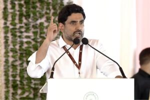 మోదీ సభలో ఉద్వేగపూరితంగా మాట్లాడిన నారా లోకేశ్